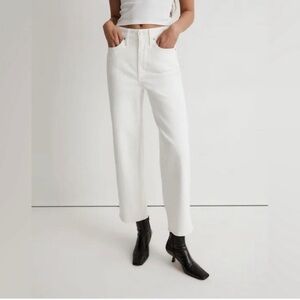 Madewell 
Pieced Barrel-Leg Jeans